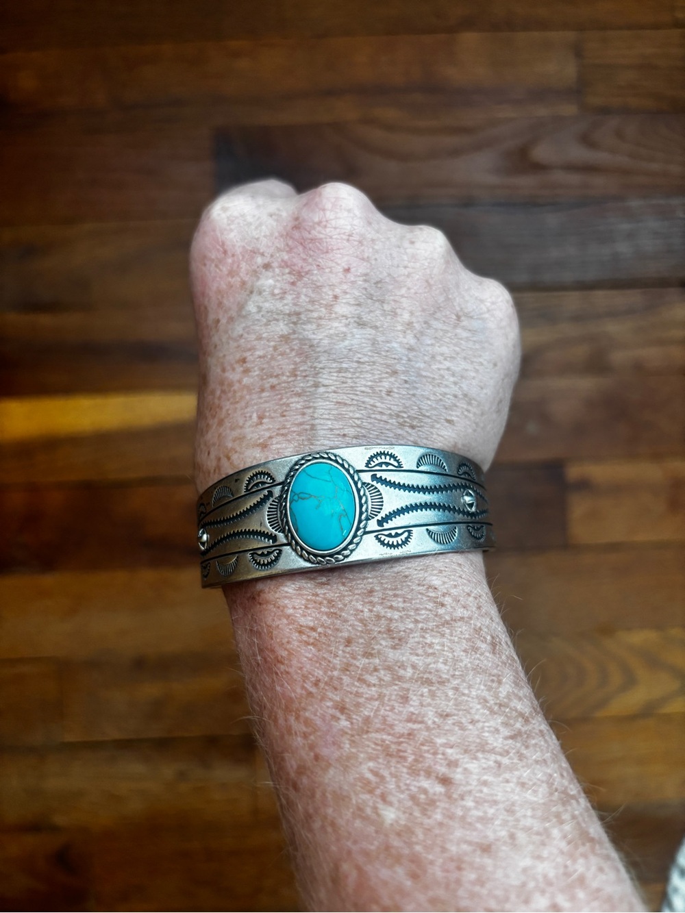Women’s Silver Turquoise Bracelet - Picture 1 of 7